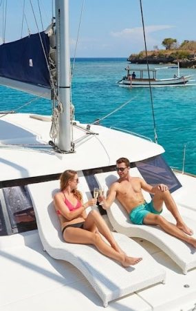 Private Sailing Pulau Menjangan